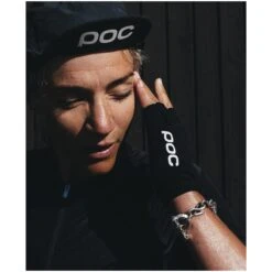 POC Essential Short Glove - 1002 Uranium Black -POC 349505 03 d 746570