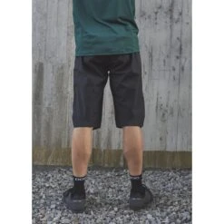 POC Bastion Shorts - 1002 Uranium Black 8 POC Bastion Shorts - 1002 Uranium Black -POC poc bastion shorts 1002 uranium black 4 1063366