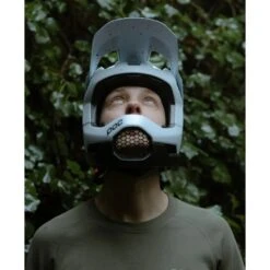 POC Otocon Race MIPS Helmet - 8347 Hydrogen White/uranium Black Matt 11 POC Otocon Race MIPS Helmet - 8347 Hydrogen White/uranium Black Matt -POC poc otocon race mips helmet 1 1325399